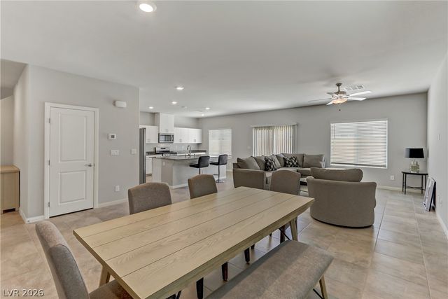 7489 Blue Lotus Avenue, Las Vegas, NV 89113