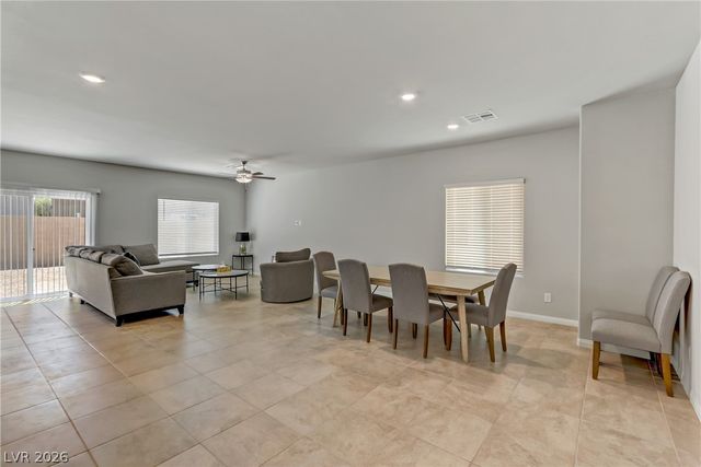 7489 Blue Lotus Avenue, Las Vegas, NV 89113