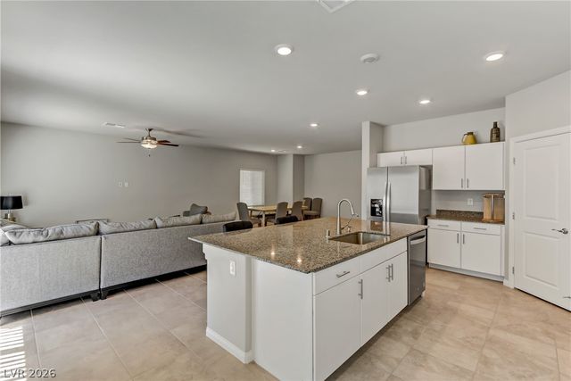 7489 Blue Lotus Avenue, Las Vegas, NV 89113