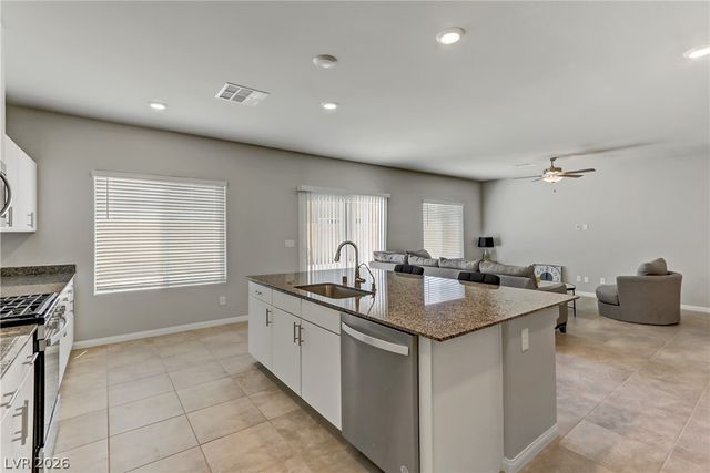 7489 Blue Lotus Avenue, Las Vegas, NV 89113