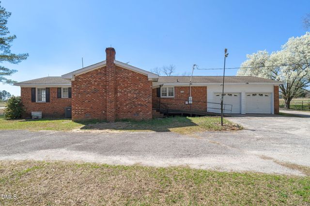 2392 Little Creek Church Road, Clayton, NC 27520