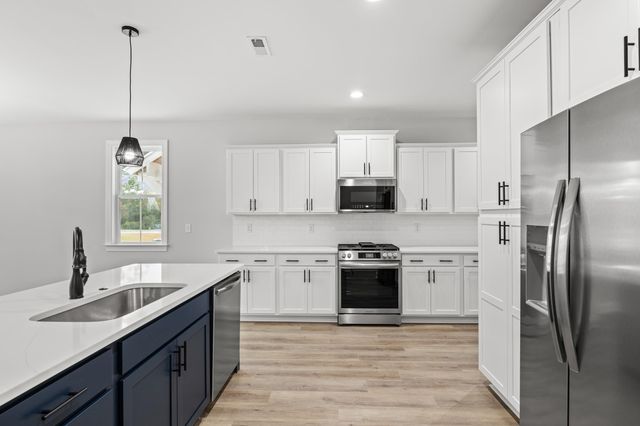 1101 Crooked Hook Rd., North Myrtle Beach, SC 29582