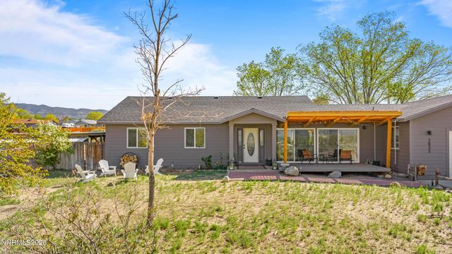 2833 Fuller Avenue, Minden, NV 89423