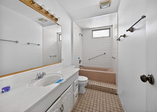 231 Farragut Street, Park Forest, IL 60466