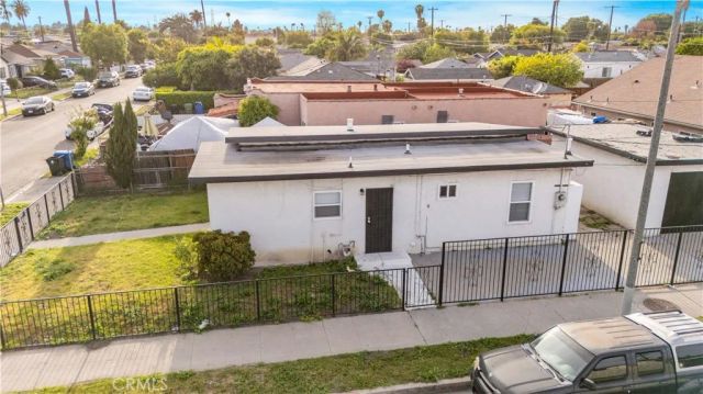 959 E 105th, Los Angeles, CA 90002