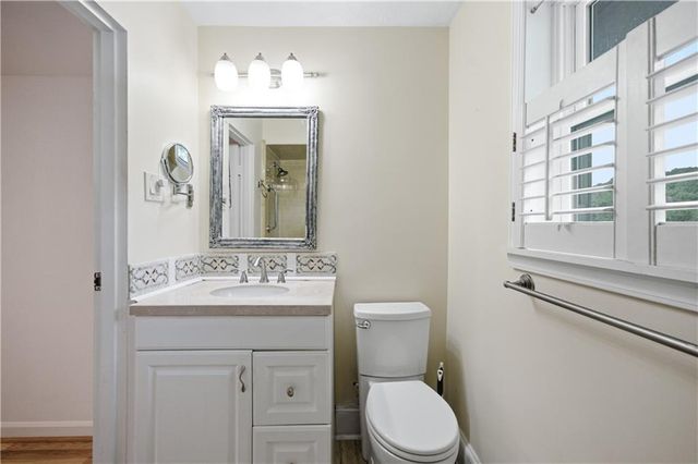 276 Lakemoore Drive NE C, Atlanta, GA 30342