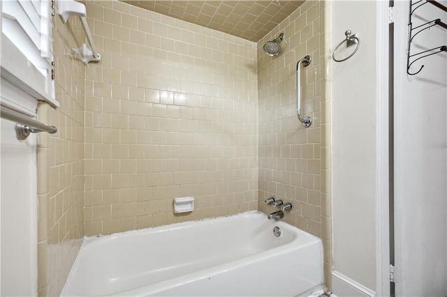 276 Lakemoore Drive NE C, Atlanta, GA 30342