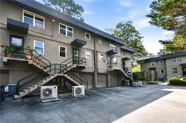276 Lakemoore Drive NE C, Atlanta, GA 30342