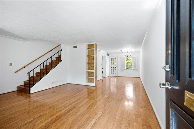 276 Lakemoore Drive NE C, Atlanta, GA 30342