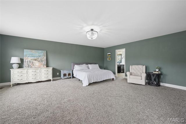 318 Hampton Ridge Drive, Wentzville, MO 63385