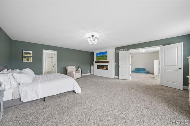 318 Hampton Ridge Drive, Wentzville, MO 63385