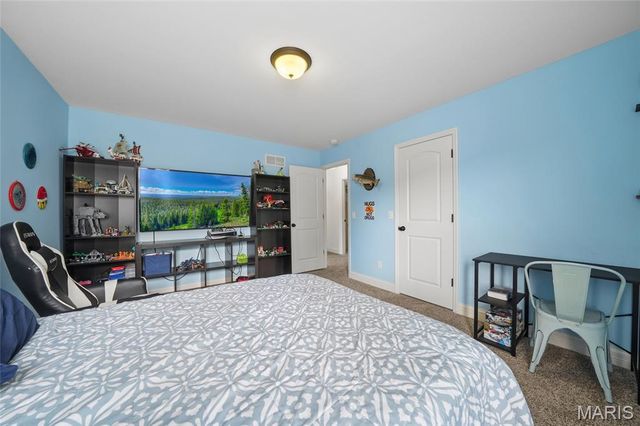 318 Hampton Ridge Drive, Wentzville, MO 63385