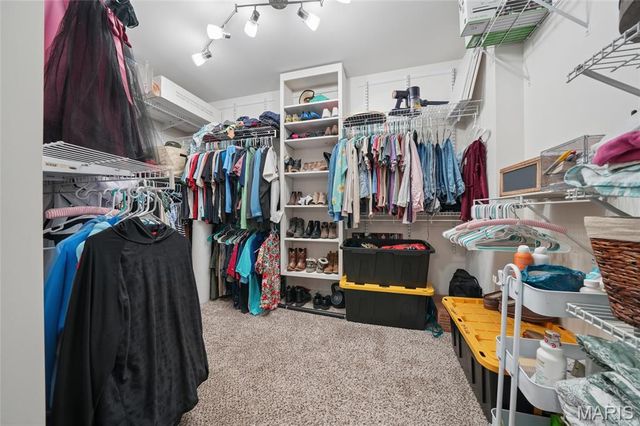 318 Hampton Ridge Drive, Wentzville, MO 63385