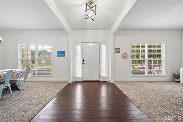 318 Hampton Ridge Drive, Wentzville, MO 63385
