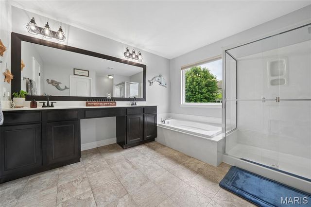 318 Hampton Ridge Drive, Wentzville, MO 63385