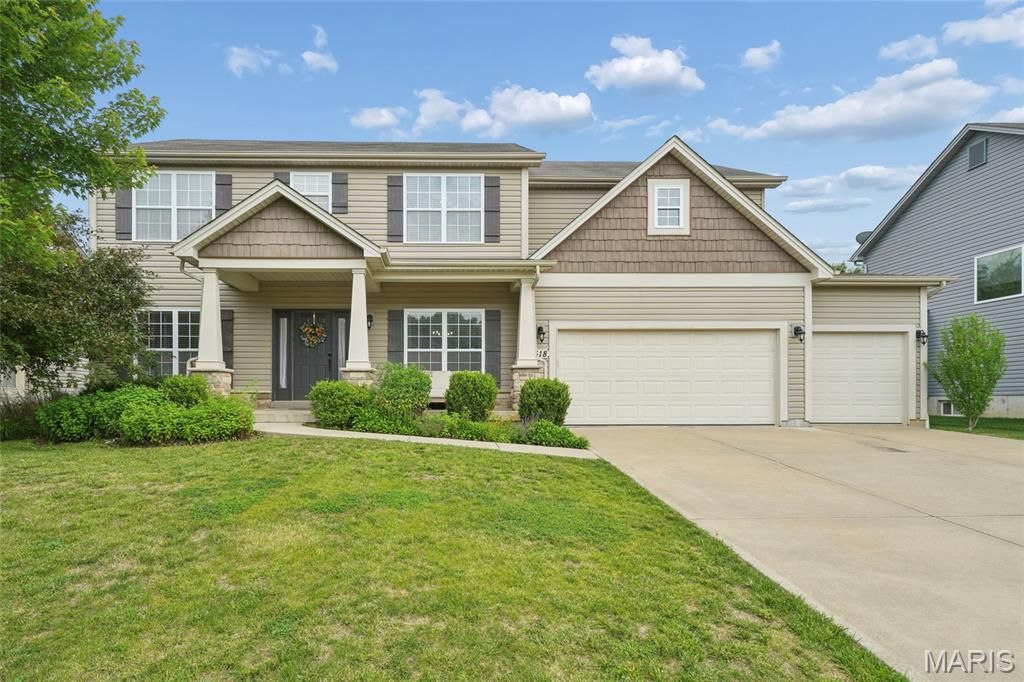 318 Hampton Ridge Drive, Wentzville, MO 63385