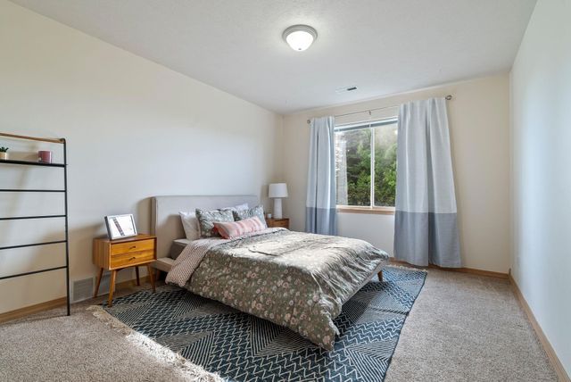 5506 S Southview Ln, Spokane, WA 99223
