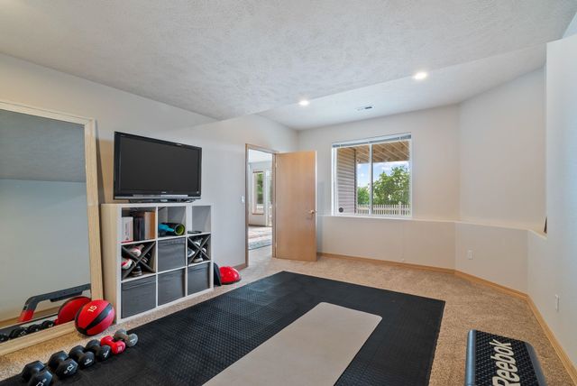 5506 S Southview Ln, Spokane, WA 99223