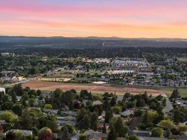 5506 S Southview Ln, Spokane, WA 99223
