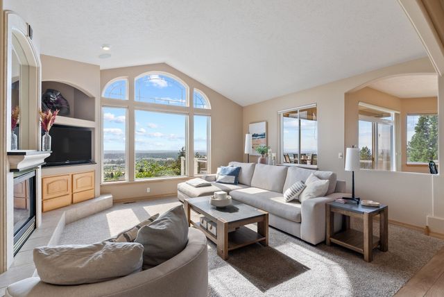 5506 S Southview Ln, Spokane, WA 99223