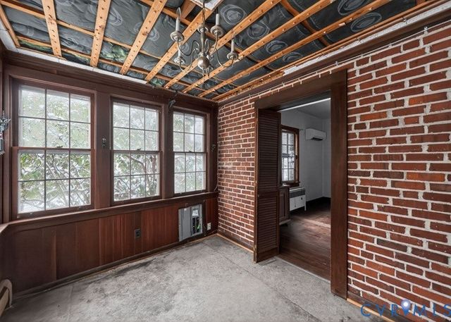 119 Church St, Alberta, VA 23821