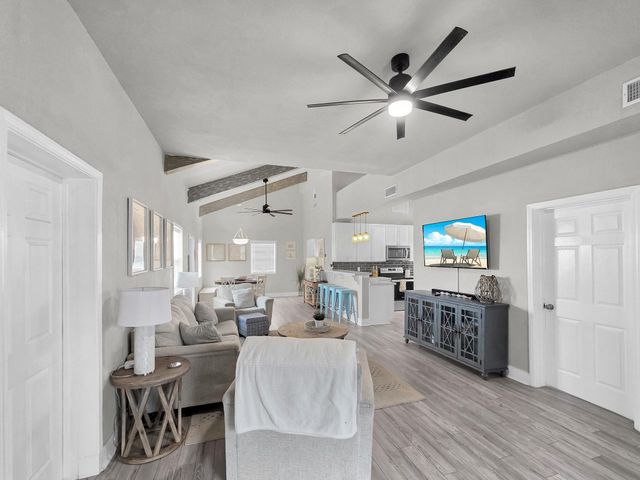 1890 Atlantis Lane, Crystal Beach, TX 77650