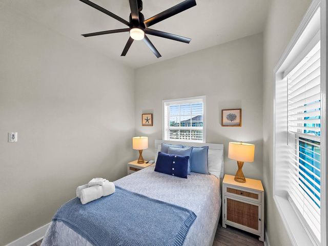 1890 Atlantis Lane, Crystal Beach, TX 77650