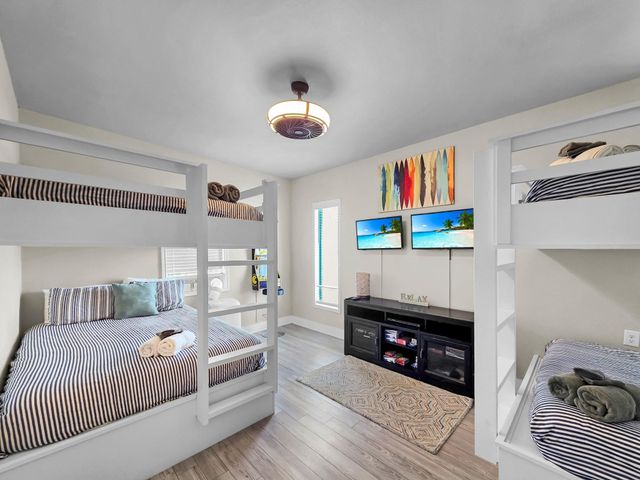 1890 Atlantis Lane, Crystal Beach, TX 77650