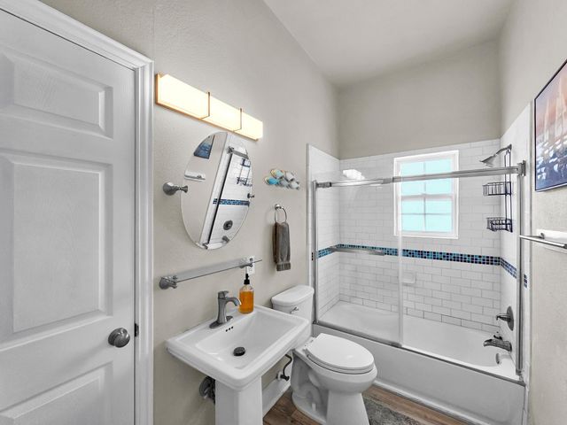 1890 Atlantis Lane, Crystal Beach, TX 77650