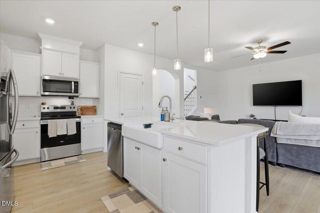 4005 Kingcraig Lane, Zebulon, NC 27597