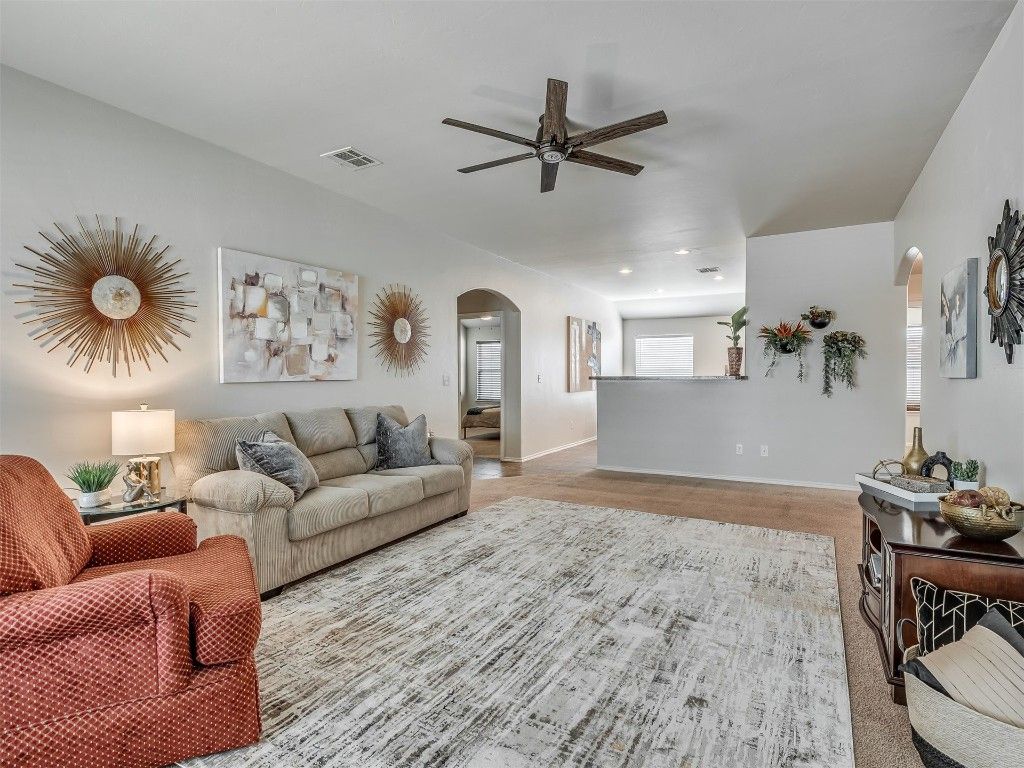 9625 Kylie Drive, Moore, OK 73160