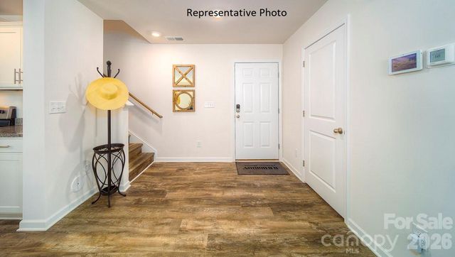 1371 Mammoth Road, Hickory, NC 28602
