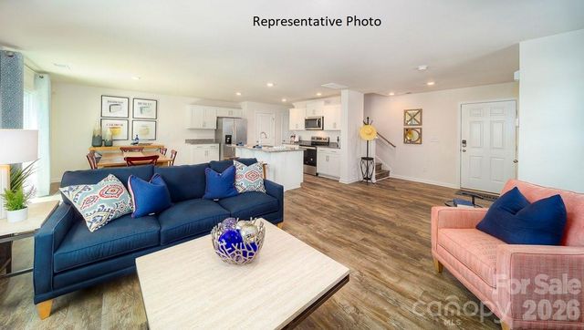 1371 Mammoth Road, Hickory, NC 28602