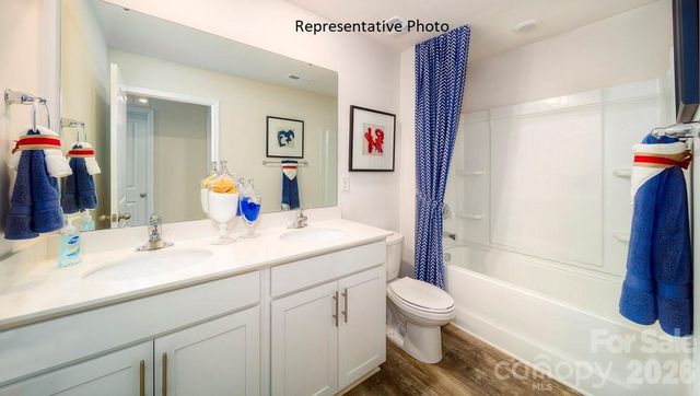 1371 Mammoth Road, Hickory, NC 28602
