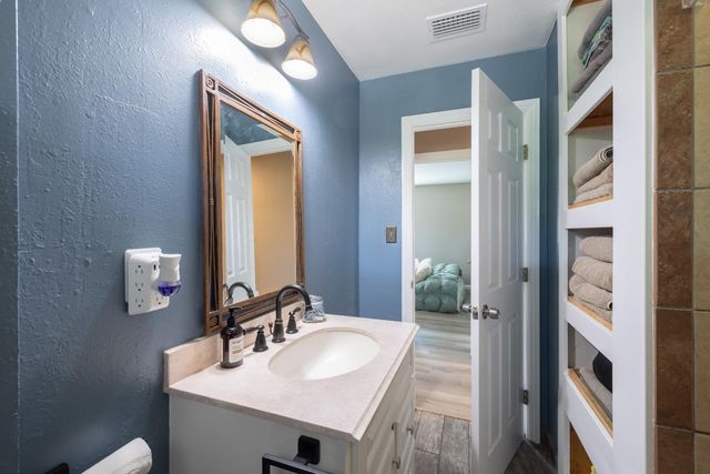 7332 Kilborn Dr, Fair Oaks, CA 95628