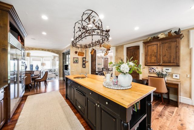 423 E 12TH AVE, Salt Lake City, UT 84103