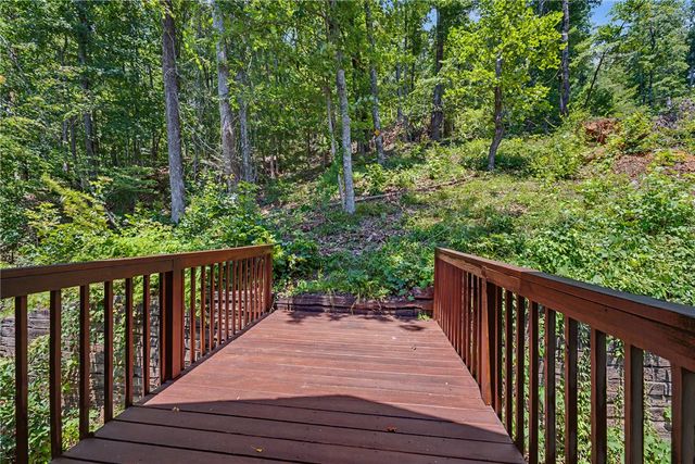 805 Whispering Falls Drive, Pickens, SC 29671