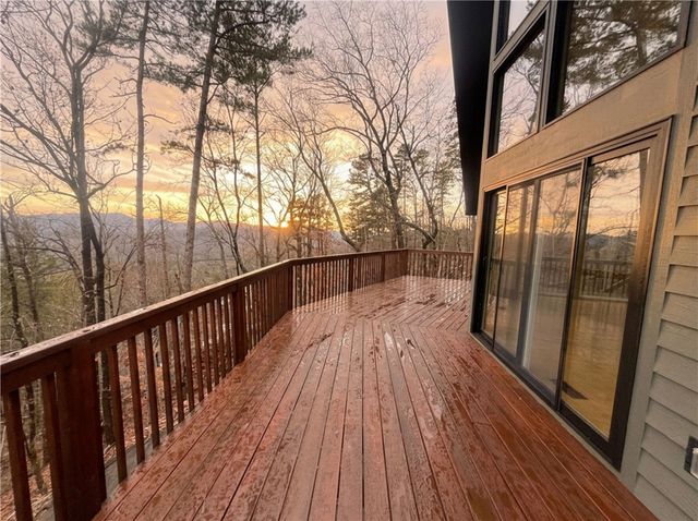 805 Whispering Falls Drive, Pickens, SC 29671