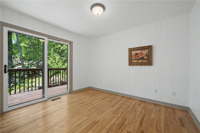 805 Whispering Falls Drive, Pickens, SC 29671