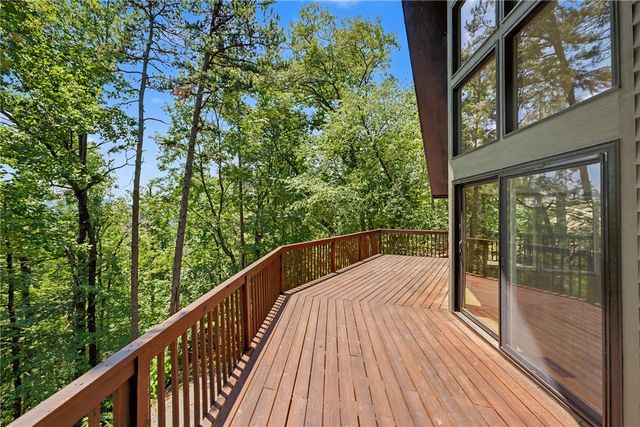 805 Whispering Falls Drive, Pickens, SC 29671