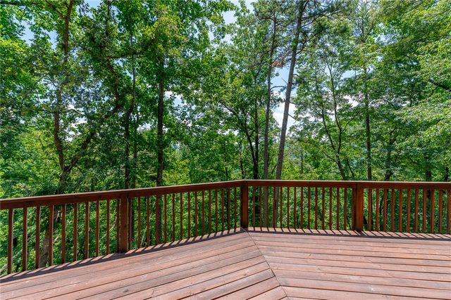 805 Whispering Falls Drive, Pickens, SC 29671