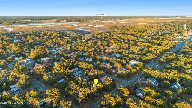 7506 E Oak Island Drive, Oak Island, NC 28465