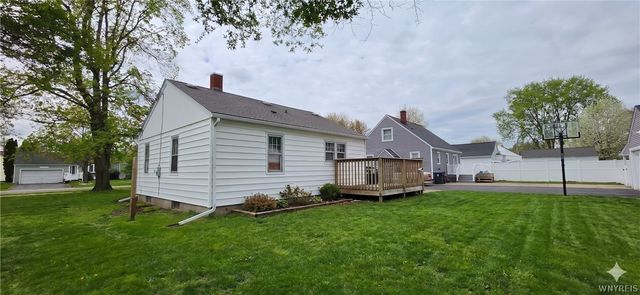 6071 Ketchum Avenue, Newfane, NY 14108