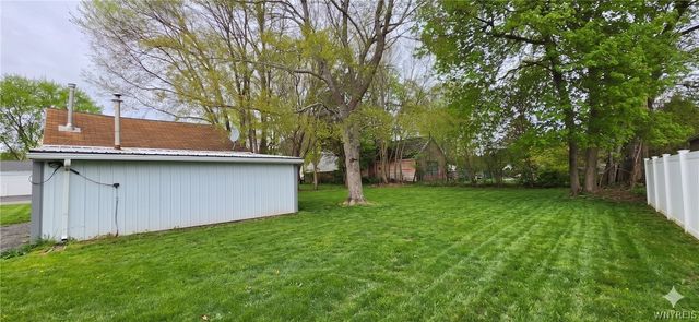 6071 Ketchum Avenue, Newfane, NY 14108