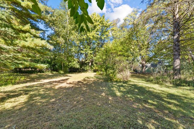 1650 89th Avenue N, Brooklyn Park, MN 55444