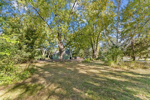 1650 89th Avenue N, Brooklyn Park, MN 55444