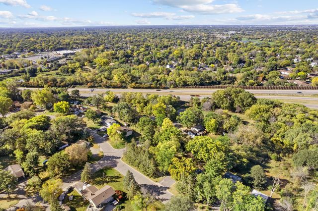 1650 89th Avenue N, Brooklyn Park, MN 55444