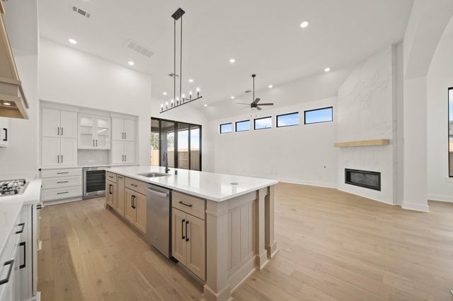 1539 Watermont Drive, Missouri City, TX 77459