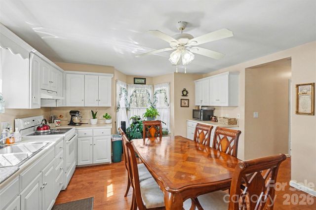 300 S Broome Street, Waxhaw, NC 28173