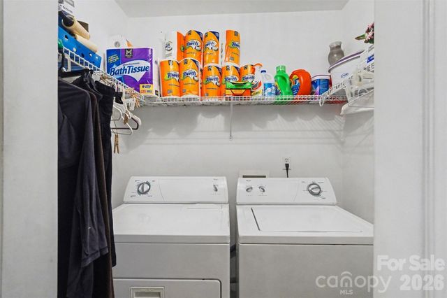 300 S Broome Street, Waxhaw, NC 28173